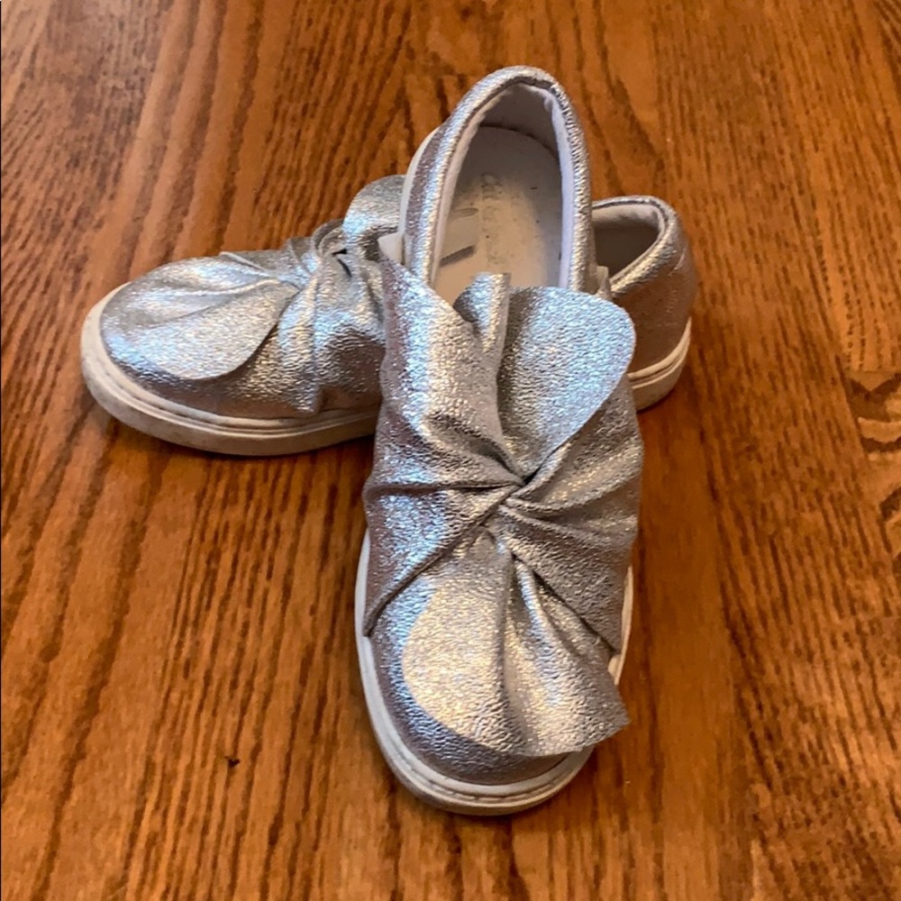 Silver slip in tennis shoes